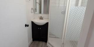 Private Bedroom w Personal Bathroom & Shower, shared student-oriented space **PET-FRIENDLY FLOOR** Gallery 6