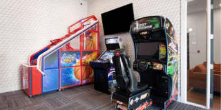 Coronado on Briarwood Gallery 23