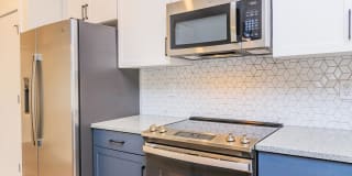 Arboretum West Gallery 77