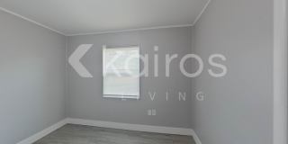 1923 Brack Street Gallery 15