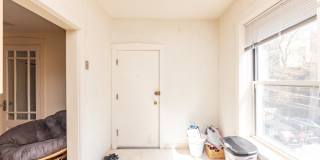 3411 North Elaine Place Gallery 8