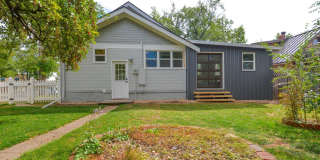 Beautifully remodeled 3 Bedroom Bungalow in Old Town Gallery 36