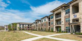 Aspire Presidio West Gallery 64