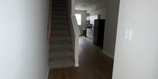 Newly Renovated Townhouse Gallery 3