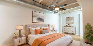 230 West Alabama Apartments Gallery 34