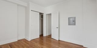 1223 N Franklin St Gallery 10