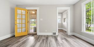Newly Renovated 2 Bedroom Single Family Home Gallery 5