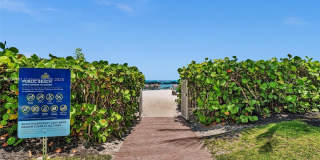 16500 Collins Ave Gallery 95