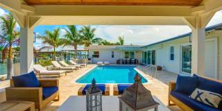 807 SNUG Island Gallery 31