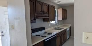 408 Scotsdale Street Unit D Gallery 1
