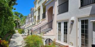 Seasonal Short-Term 2 Bedroom, 2.5 Bath Multi-Level Condo with Balcony and Patio located on Venice Island! Gallery 1