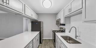 The Ava and Aria Gallery 22