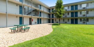 Park Place at Exposition Gallery 17