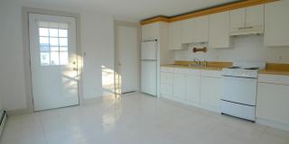 83 Main Street Gallery 11