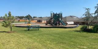 3 Bedroom 2 Bathroom 2 Car Garage Home in Oakdale School District Gallery 20