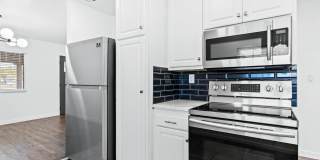 Renovated Hayward Home: Central AC, Garage, and Modern Upgrades Gallery 13