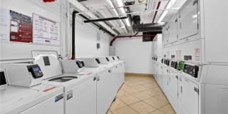 10433 Wilshire Boulevard Gallery 40