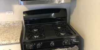 1307 Chadbourne Gallery 7