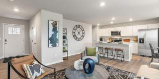 600 W 39th Place Gallery 6