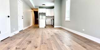 1709 N Maplewood Avenue Gallery 3