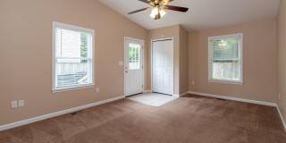 1036 HYDE PARK Drive Gallery 7