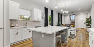 505 Linden Gallery 19