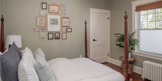 26 Vernon Avenue Gallery 22