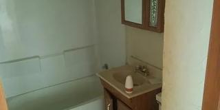Beautiful 4 Bedroom 2 Bathroom Home Gallery 5