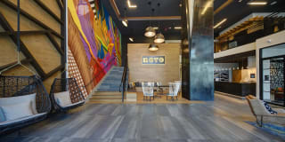 Novo Las Olas Gallery 40