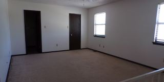 2 STORY TOWNHOUSE , CLOSE TO SHOPPING AND RESTAURANTS 2 STORY TOWNHOUSE , CLOSE TO SHOPPING AND RESTAURANTS Gallery 8