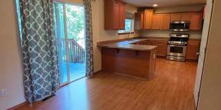 Beautiful 4 Bedroom, 2 bath, Port Orchard Home Gallery 22