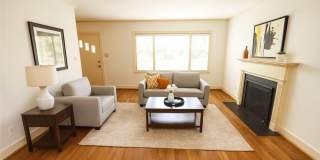 405 Holiday Road Gallery 1