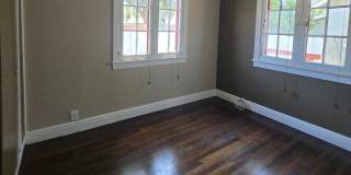 Charming Bungalow in Desirable NW Pasadena Gallery 12