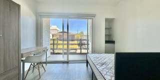 1515 Colby Ave - Co-Living Gallery 18