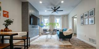 Furnished Elegant 3-Bedroom, 2.5 Bath Home with Hardwood Floors & Central A/C Gallery 7
