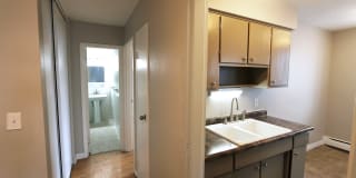 214 Place Apartments Gallery 36