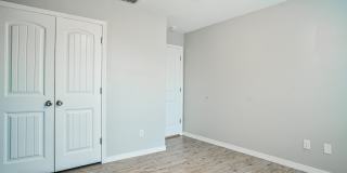 8809 16th Street Gallery 22