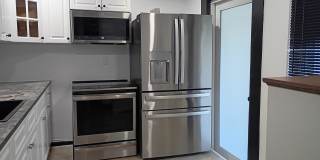 1701 Northeast 191st Street Gallery 1