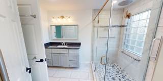 3 Bedroom Condo in Kings Grant w/ Luxury Updates! Gallery 13