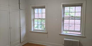 1452 Oak Avenue Gallery 6