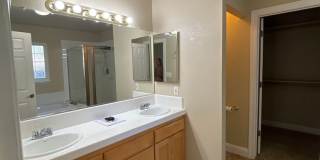 Central Roseville Single Story, 3 Bedroom, 2 Bath, 2 Car Garage Close to schools & Shopping Gallery 9