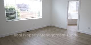 Beautifully Remodeled Modern 3-Bedroom TownHome with Fenced Yard & Garage in Orting Beautifully Remodeled Modern 3-Bedroom TownHome with Fenced Yard & Garage in Orting Gallery 17