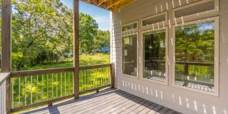 406 East Side Ave SE - Full HouseMain Gallery 40