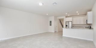 Stunning 4/3 Modern Townhome with a Private Courtyard and a 2 Car Garage in the Desirable Community Pinewood Reserve - Orlando! Gallery 6