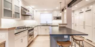 One-Of-A-Kind, Completely Remodeled 2 Bed 2 Bath Condo in Downtown Palo Alto Gallery 5
