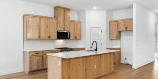 1811 East Fiji Street Gallery 4