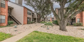 Walnut Creek Apartments Gallery 9