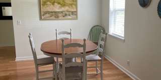 Short term/furnished ! Gallery 11