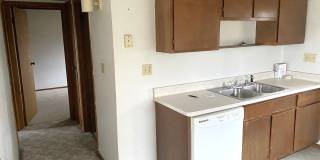 1604 Jelinek Gallery 1