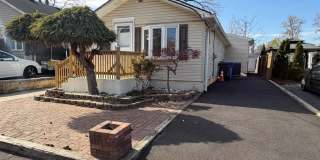 226 Outlook Boulevard Gallery 1